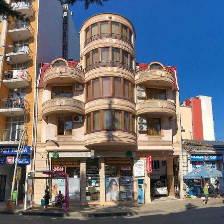 Hotel Tao Batumi Luaran gambar