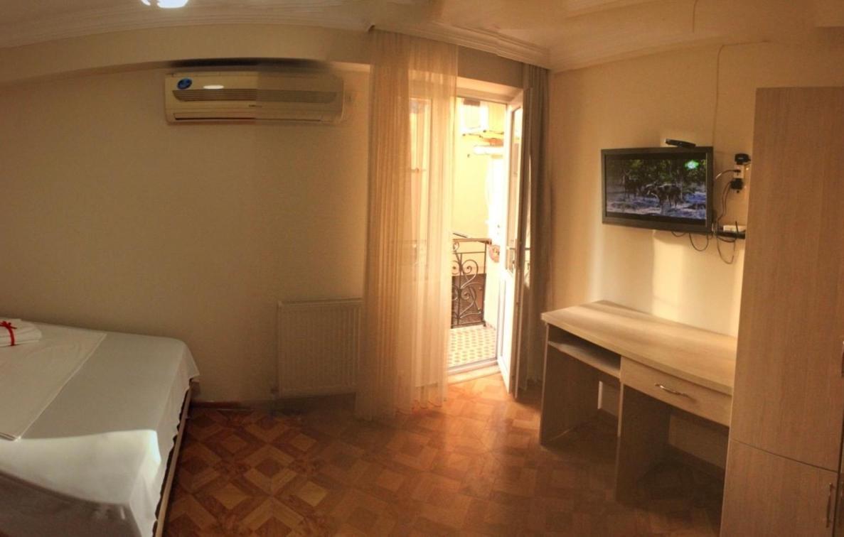 Hotel Tao Batumi Luaran gambar