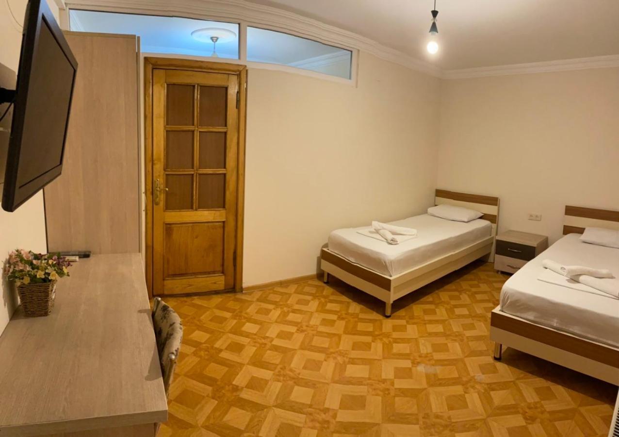 Hotel Tao Batumi Luaran gambar