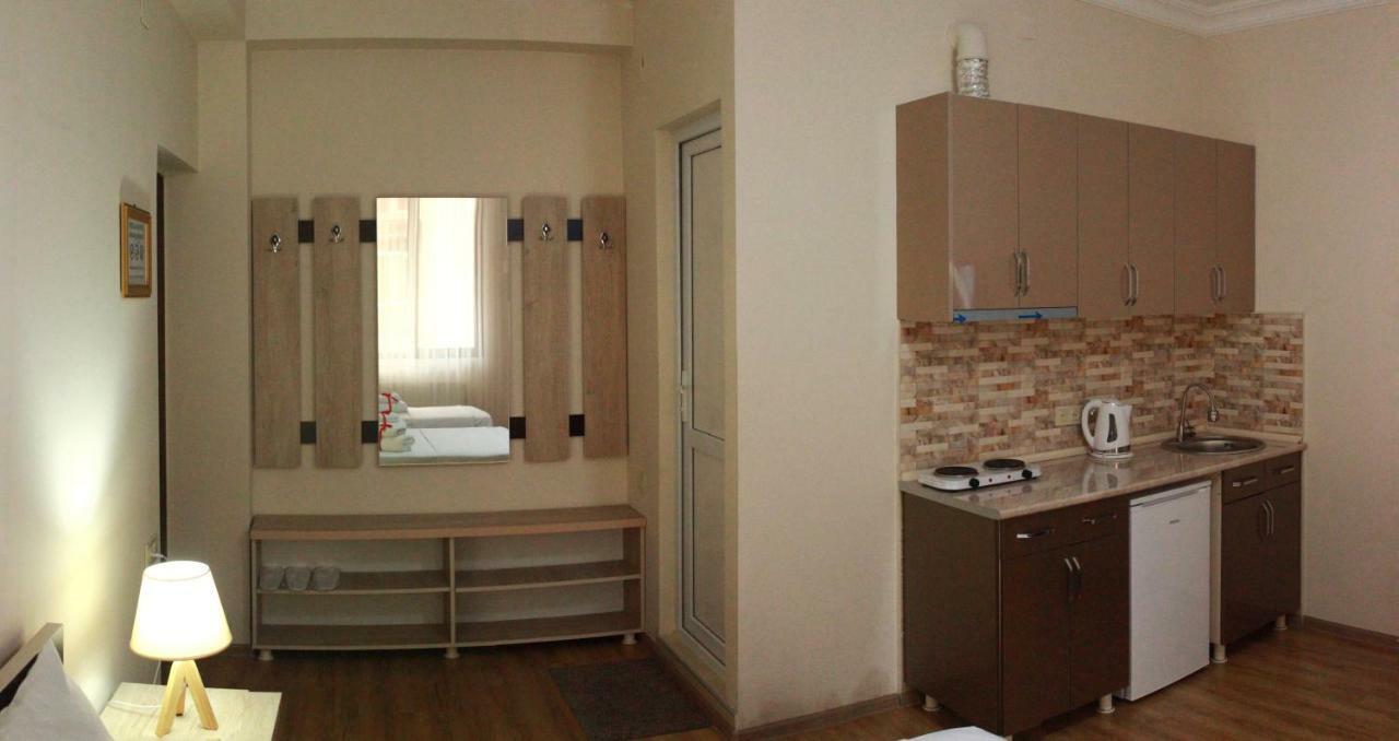 Hotel Tao Batumi Luaran gambar