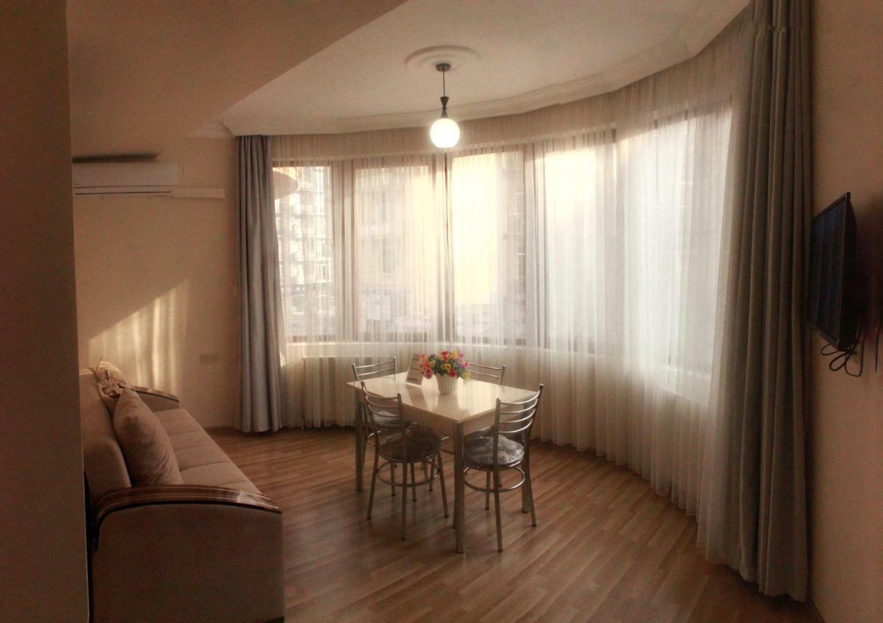 Hotel Tao Batumi Luaran gambar